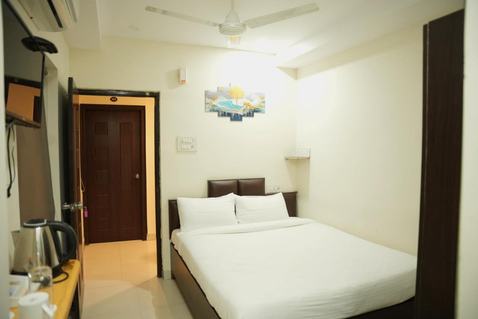 Da Lara Suites Kondapur  Εξωτερικό φωτογραφία