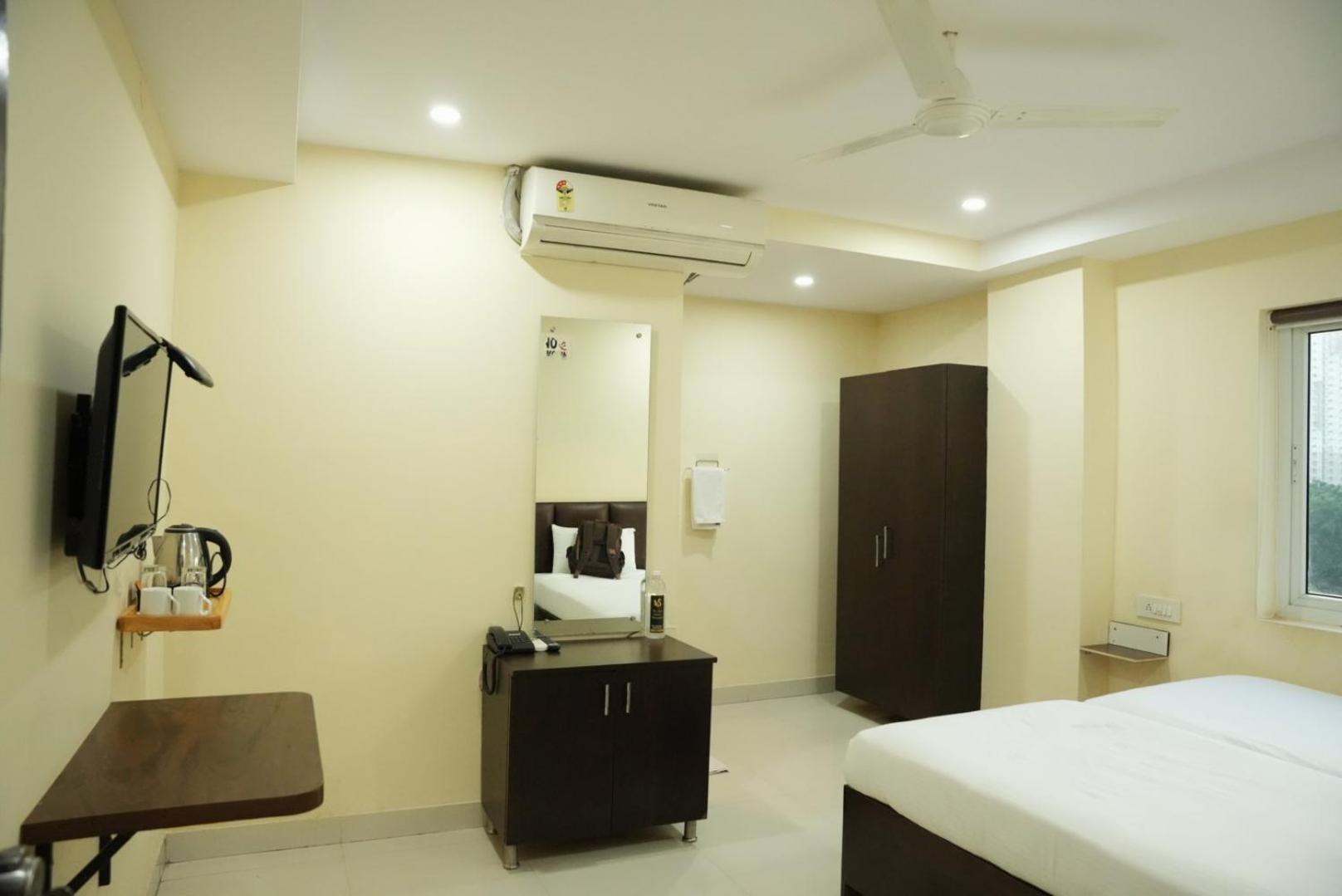 Da Lara Suites Kondapur  Εξωτερικό φωτογραφία