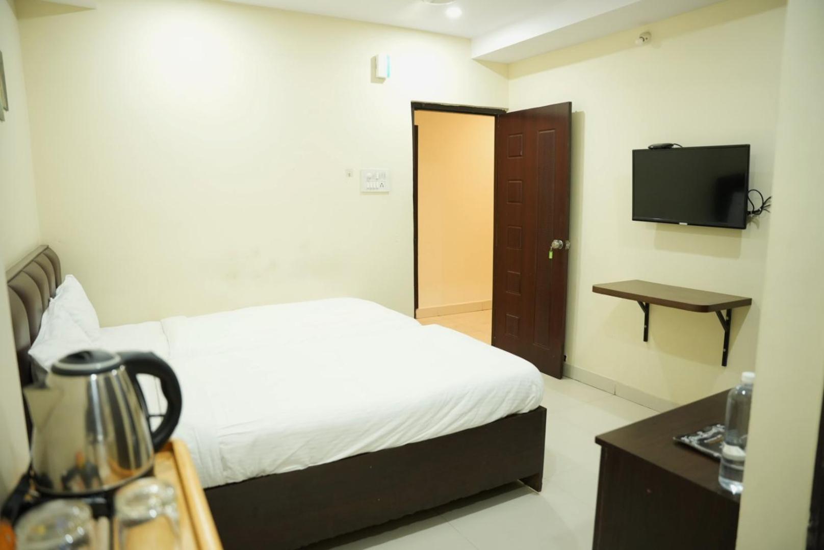 Da Lara Suites Kondapur  Εξωτερικό φωτογραφία
