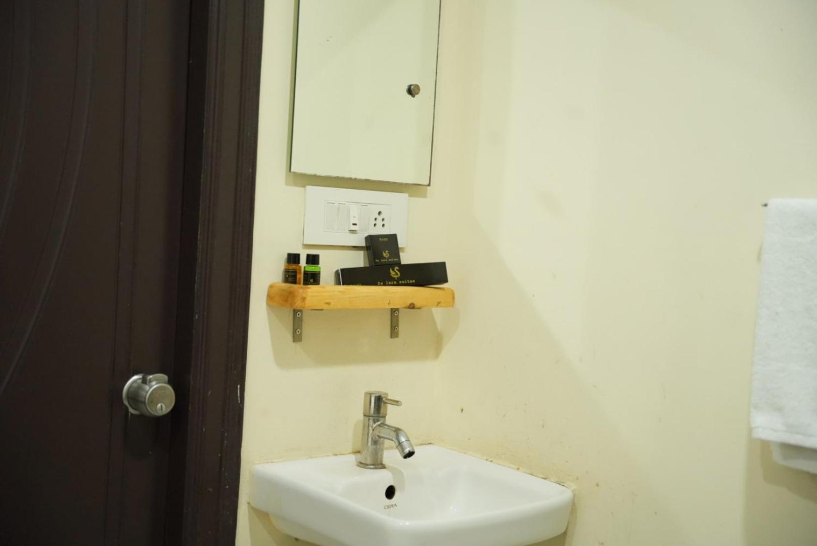 Da Lara Suites Kondapur  Εξωτερικό φωτογραφία