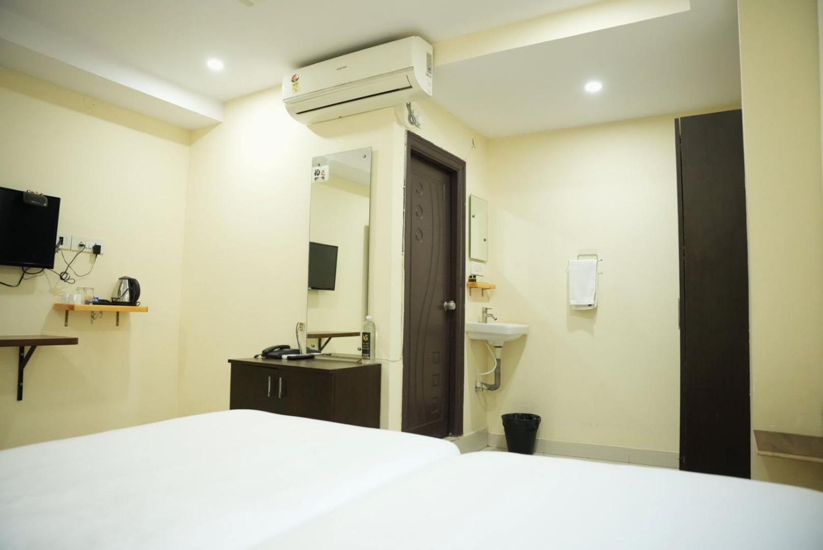 Da Lara Suites Kondapur  Εξωτερικό φωτογραφία